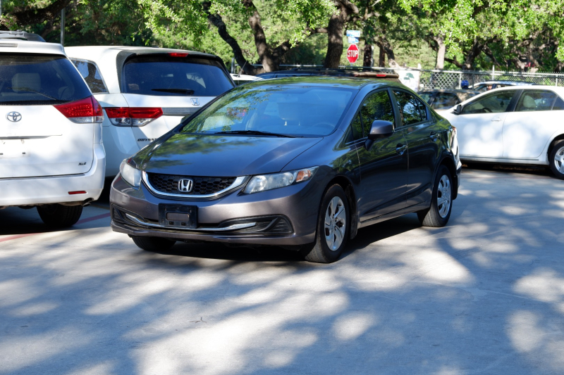 Honda Civic Sdn 2013 price $7,600