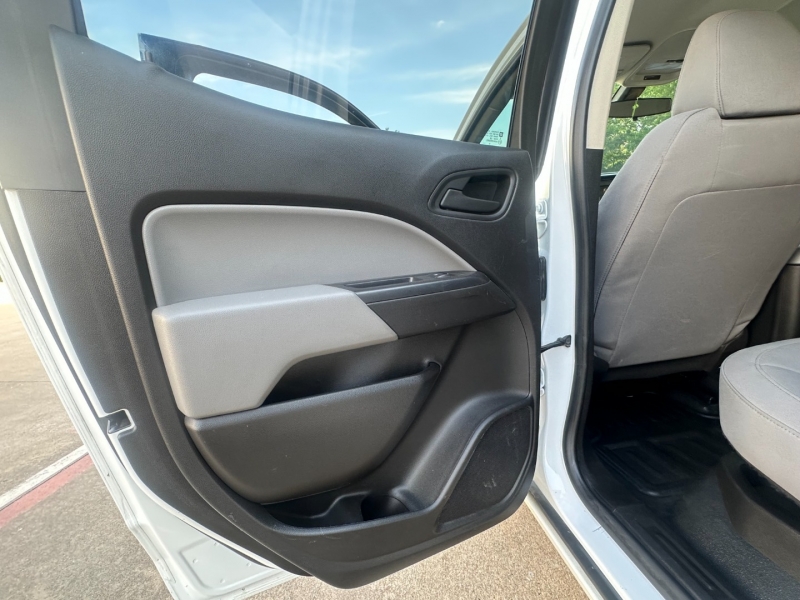 Chevrolet Colorado 2019 price $17,995 Cash