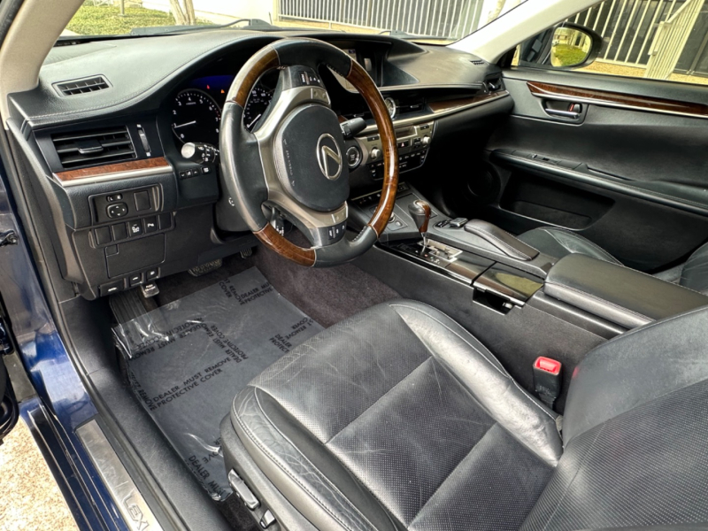 Lexus ES 350 2015 price $17,995 Cash