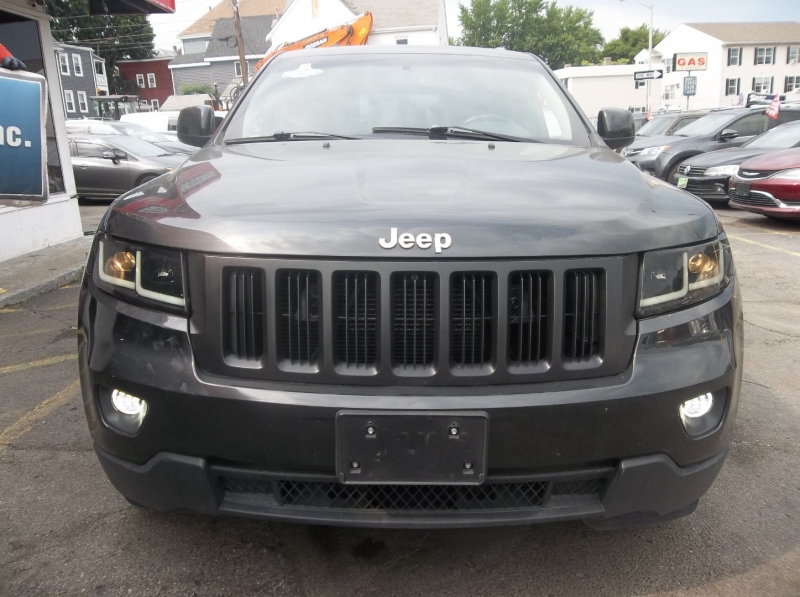 Jeep Grand Cherokee 2011 price $11,900