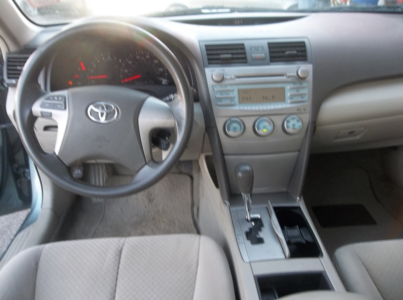 Toyota Camry 2007 price $6,390