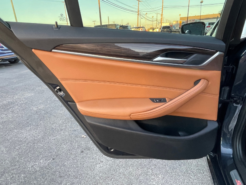 BMW 5-Series 2018 price $20,995