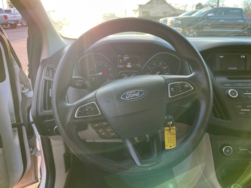 Ford Focus 2016 price $7,995