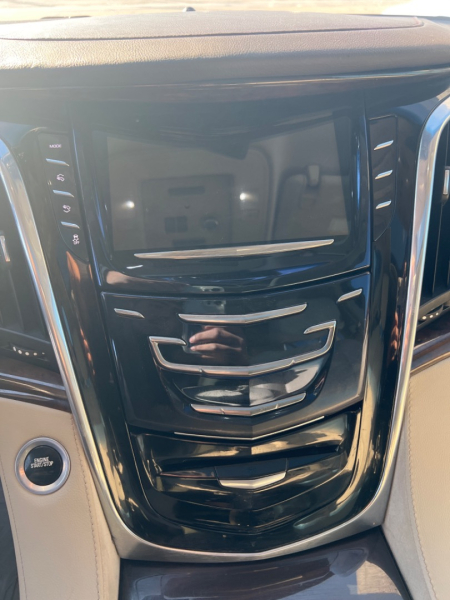 Cadillac Escalade 2017 price $27,995