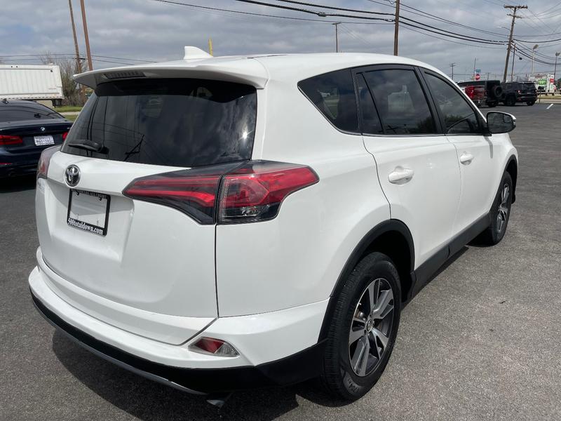 Toyota RAV4 2018 price $20,995