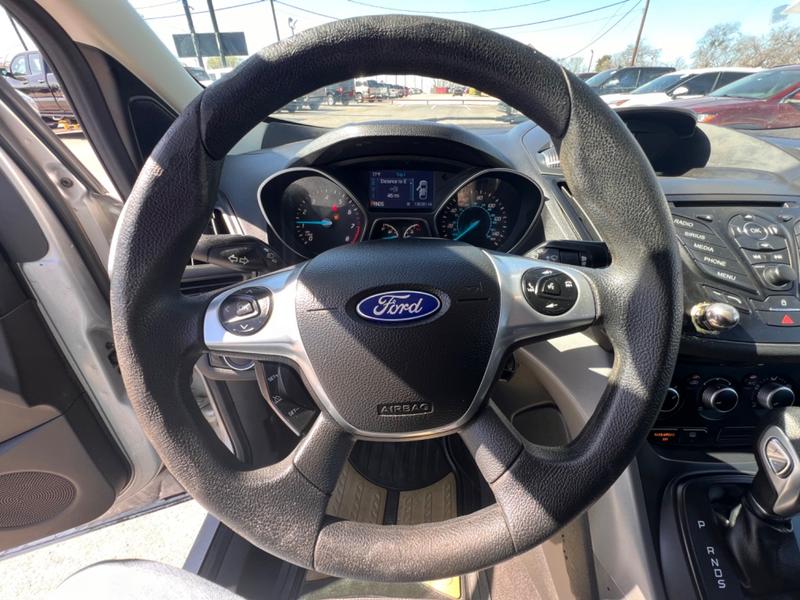 Ford Escape 2015 price $11,995