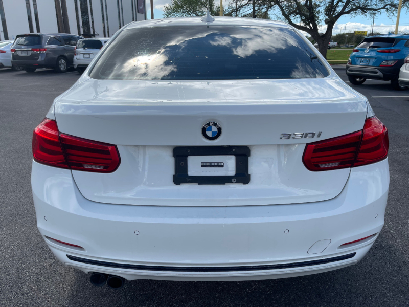 BMW 3-Series 2018 price $19,995