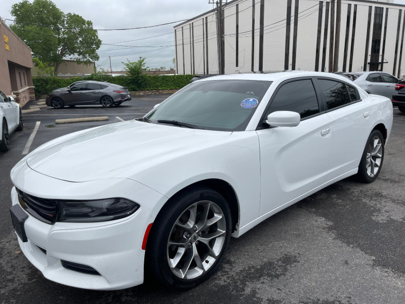 Dodge Charger 2020 price $17,995