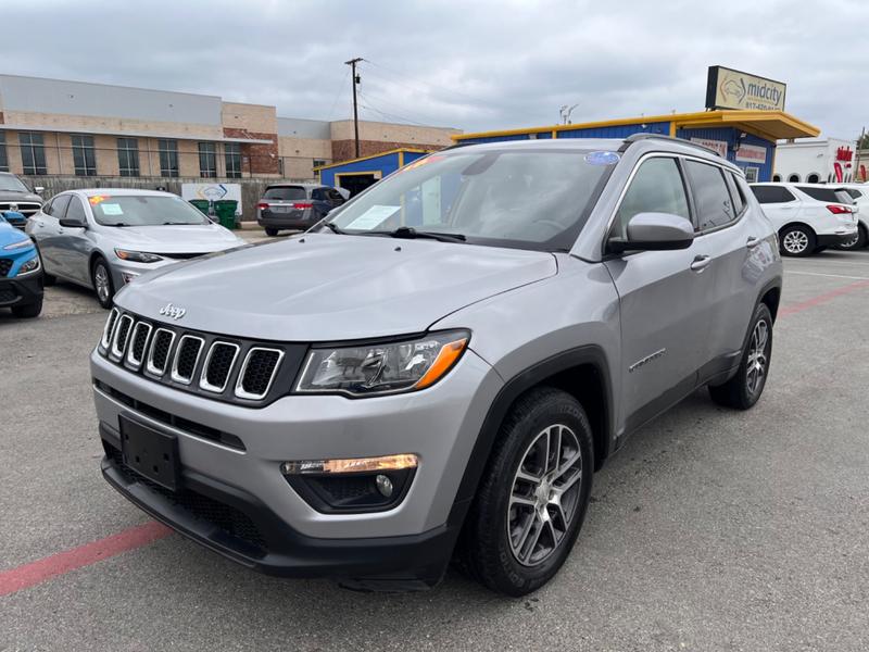 Jeep Compass 2018 price $15,995
