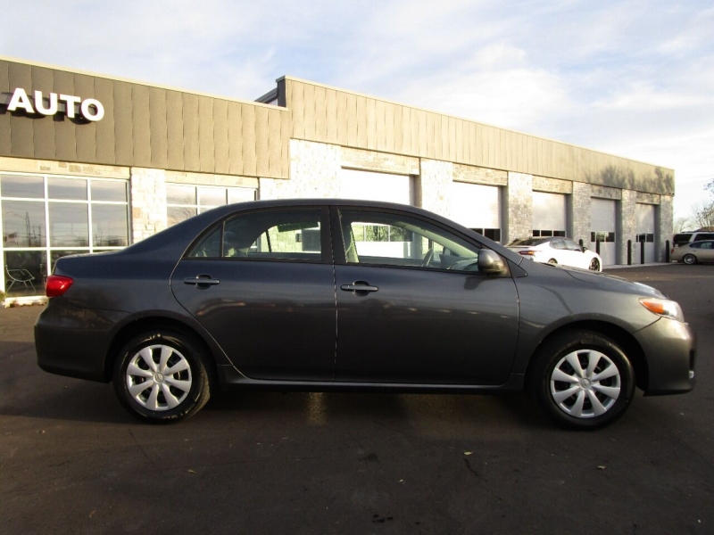 Toyota Corolla 2011 price $11,995