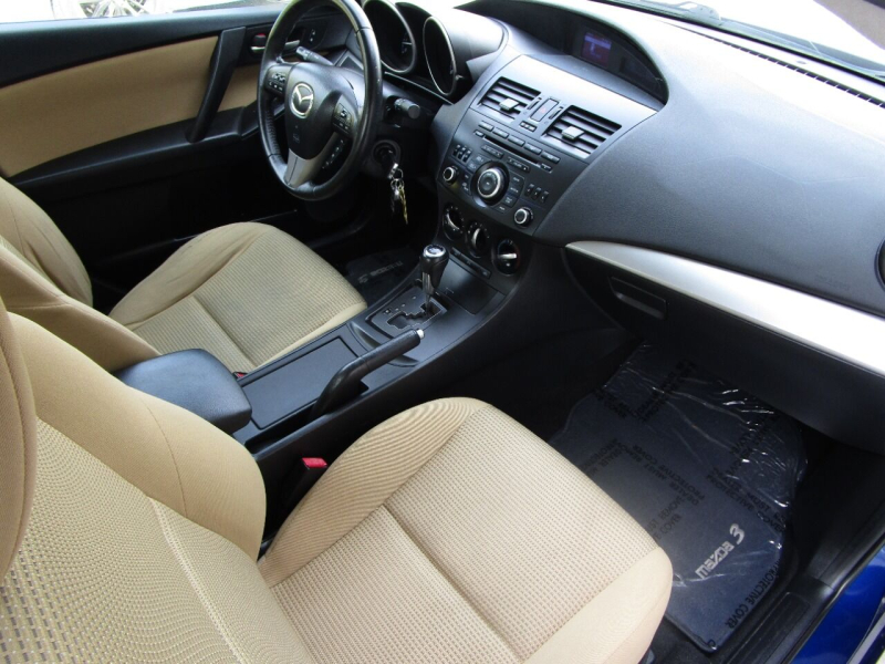 Mazda MAZDA3 2012 price $9,995