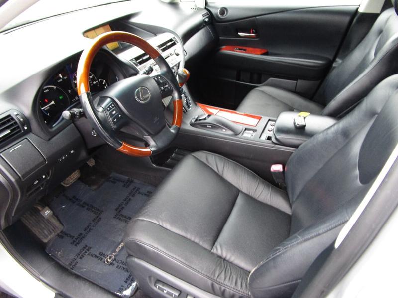 Lexus RX 450h 2010 price $15,995