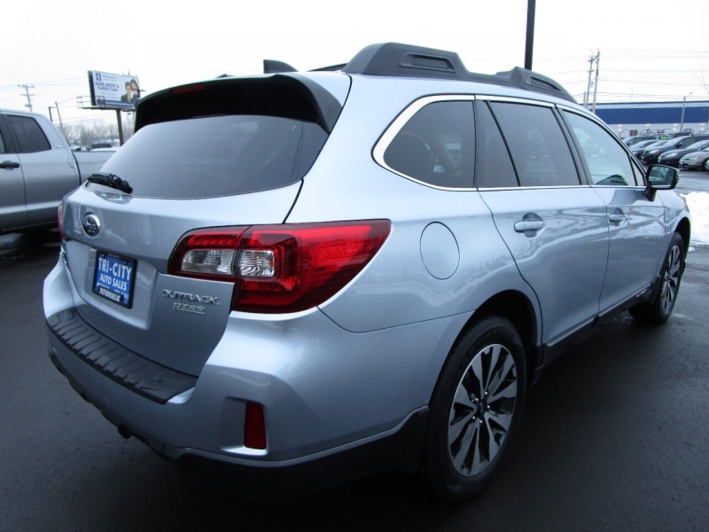 Subaru Outback 2017 price $12,995