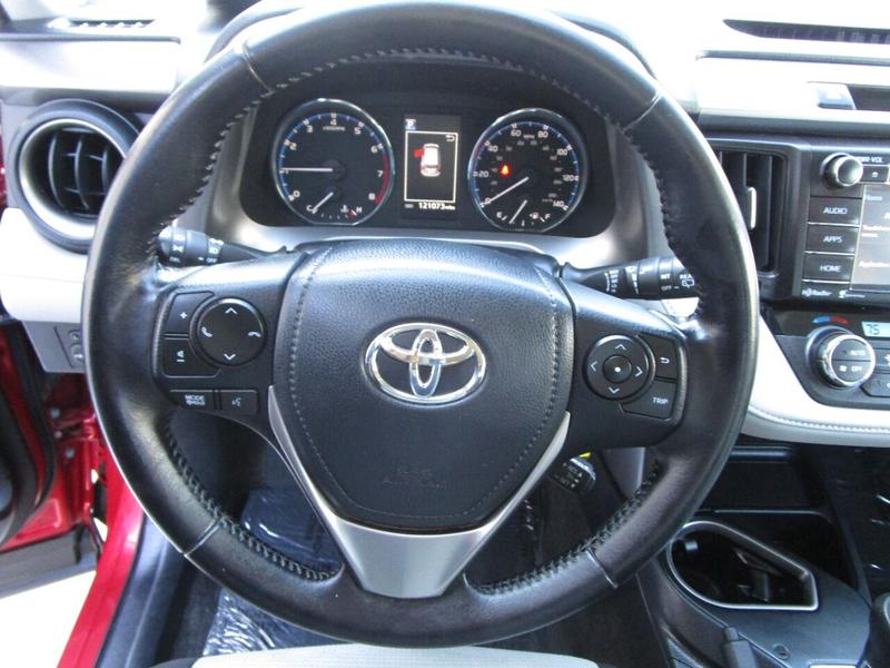Toyota RAV4 2016 price $17,995