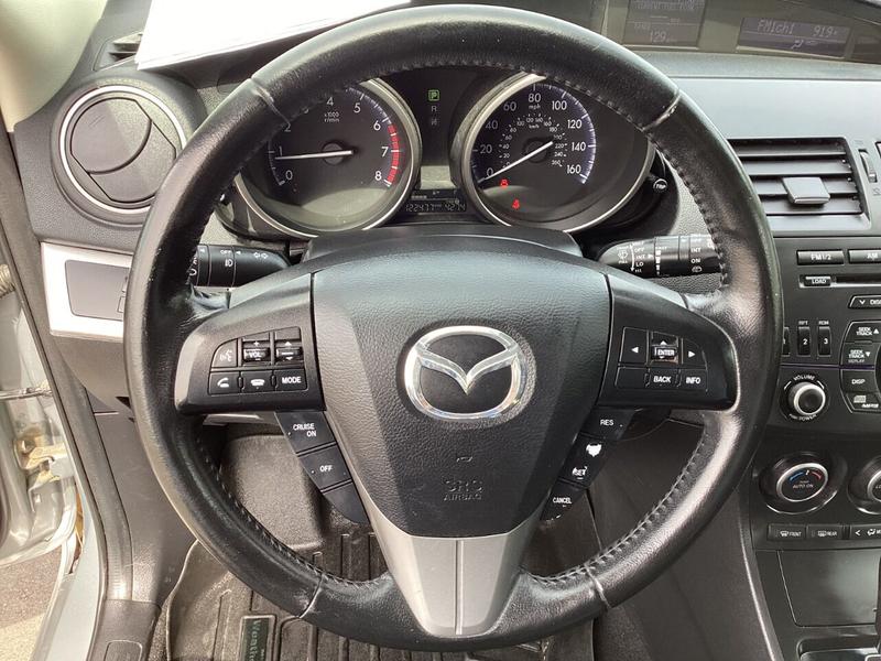 Mazda MAZDA3 2012 price $9,500