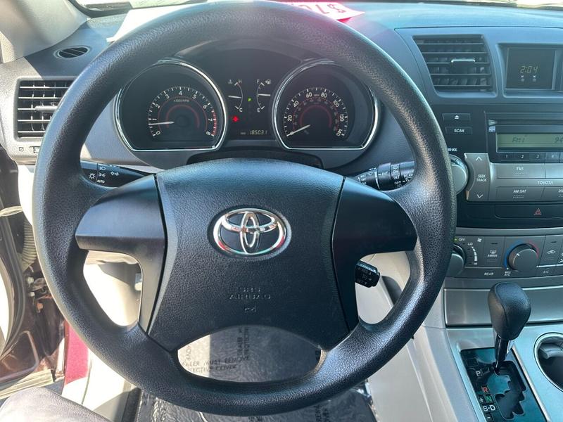 Toyota Highlander 2012 price $10,500