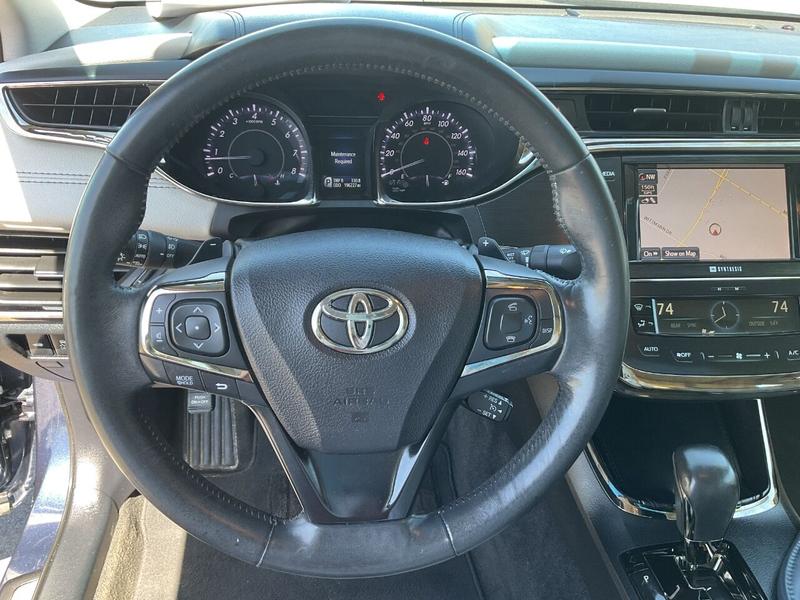 Toyota Avalon 2014 price $9,995