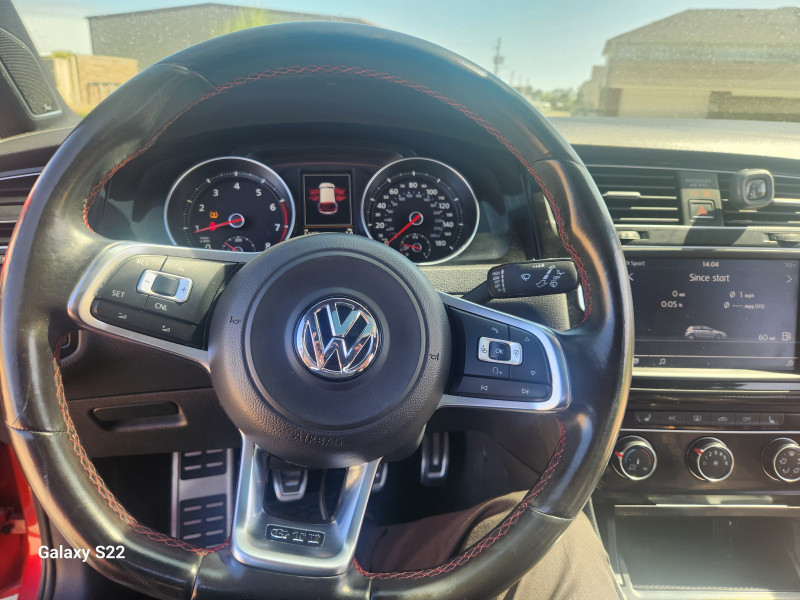 Volkswagen Golf GTI 2016 price $15,995