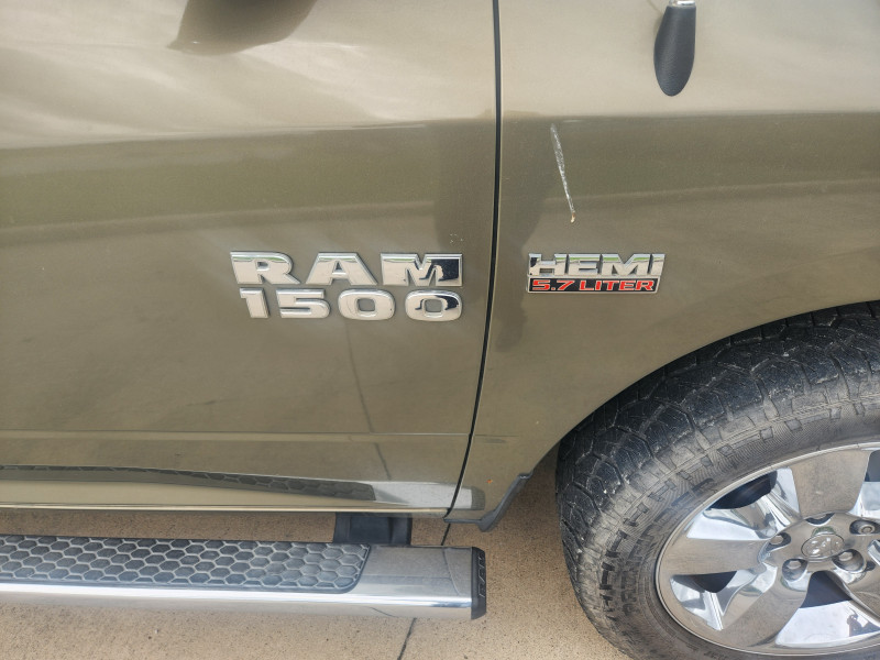 RAM 1500 2015 price $12,995