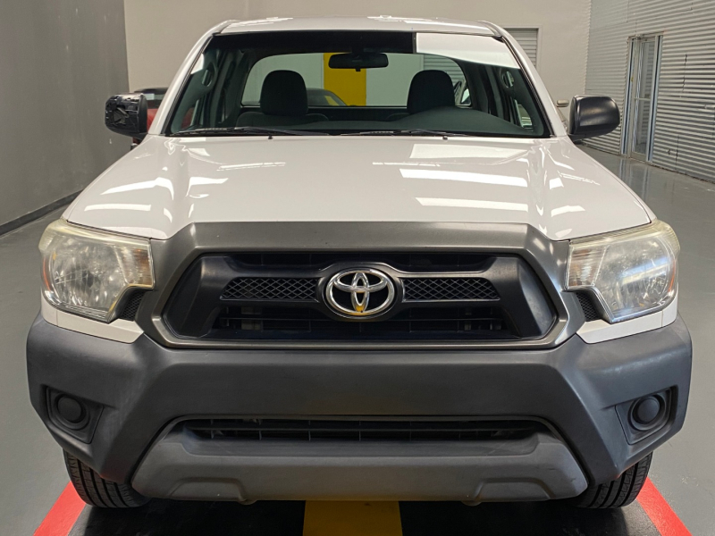 Toyota Tacoma 2015 price $11,450