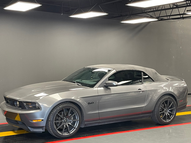 Ford Mustang 2011 price $9,995