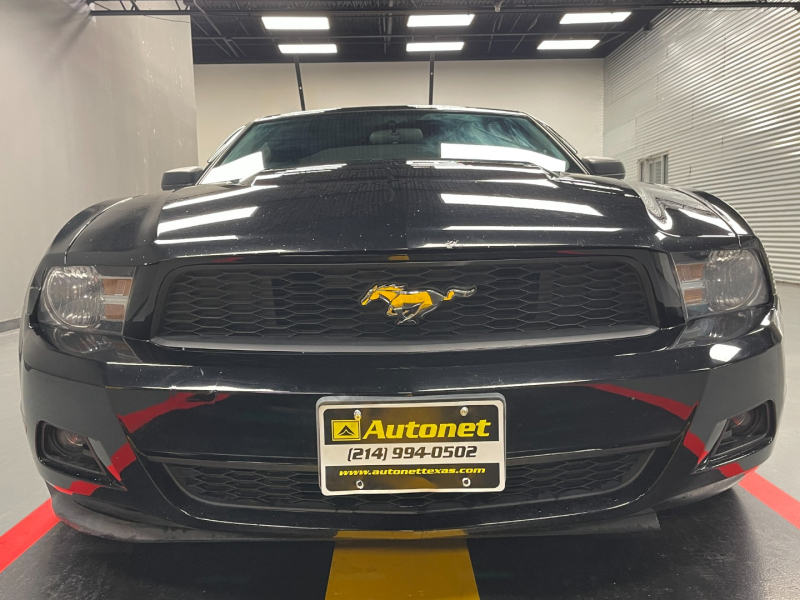 Ford Mustang 2011 price $7,999