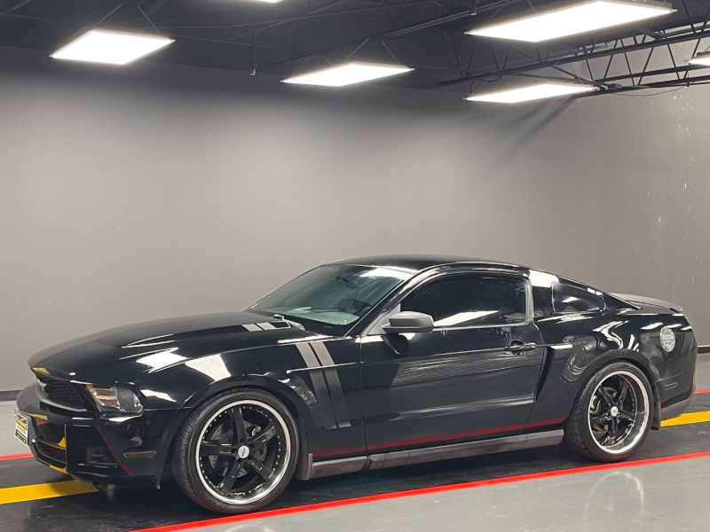 Ford Mustang 2011 price $7,999