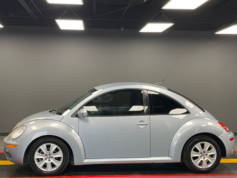 Volkswagen New Beetle Coupe 2009 price $6,950