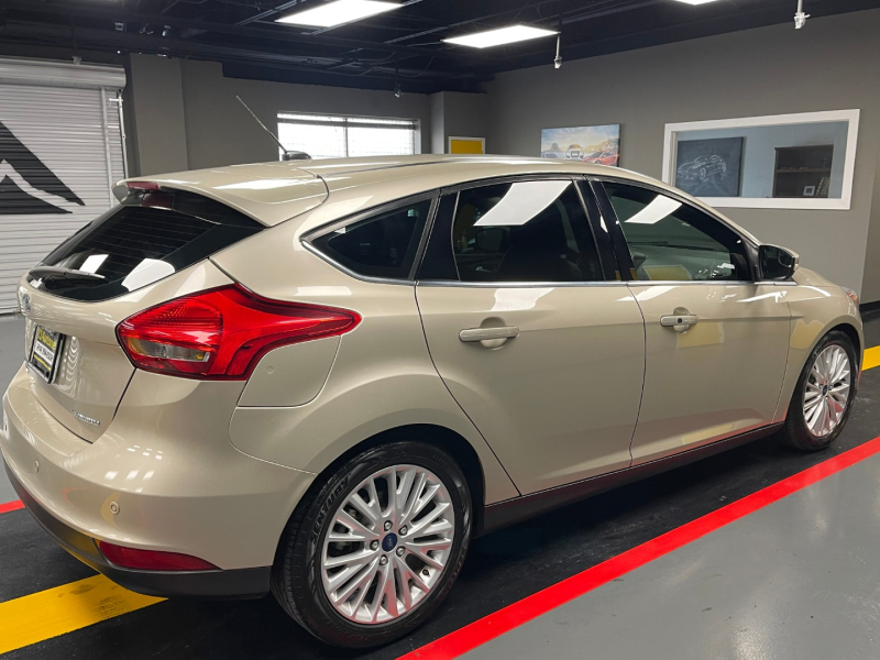 Ford Focus 2018 price $7,850
