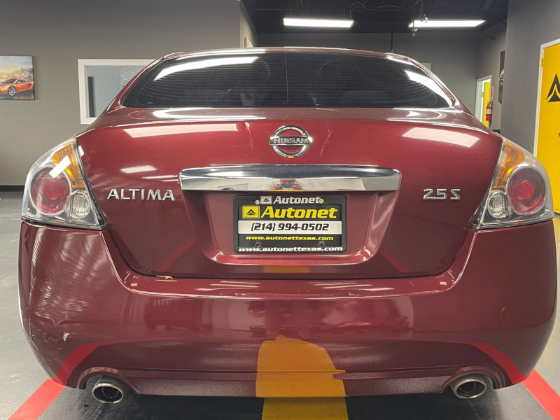 Nissan Altima 2011 price $5,995