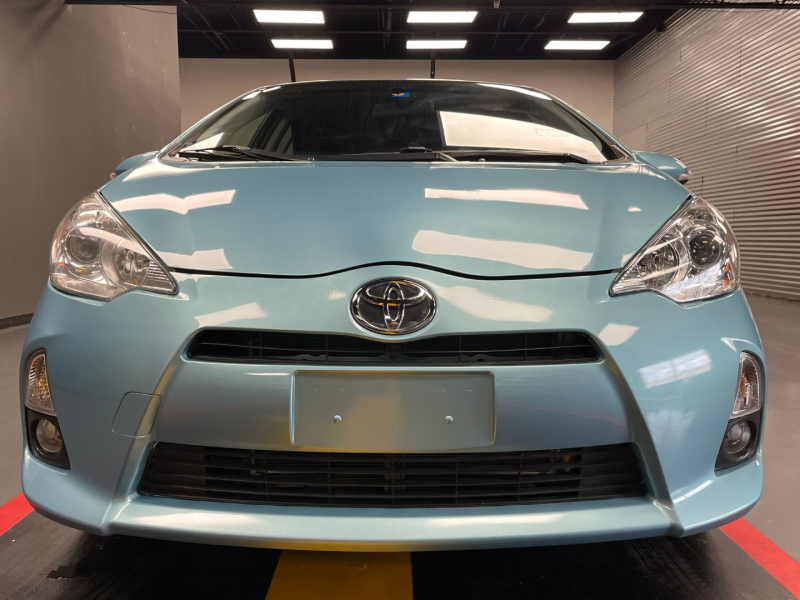 Toyota Prius c 2013 price $8,995
