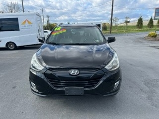 Hyundai Tucson 2015 price $13,500