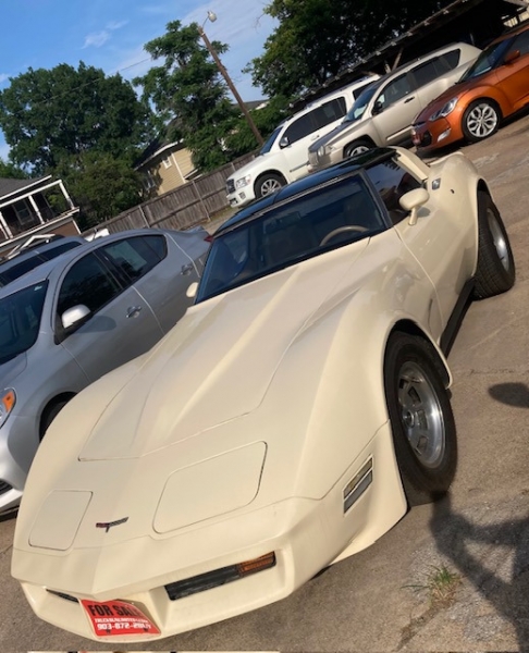 Chevrolet Corvette 1981 price $14,995