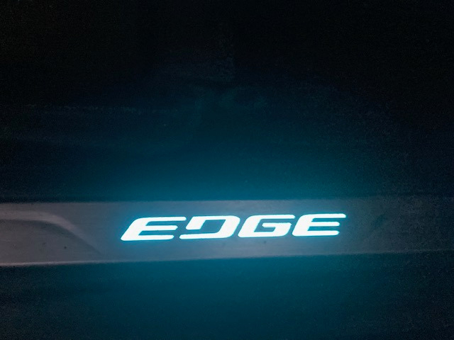 Ford Edge 2019 price $13,500