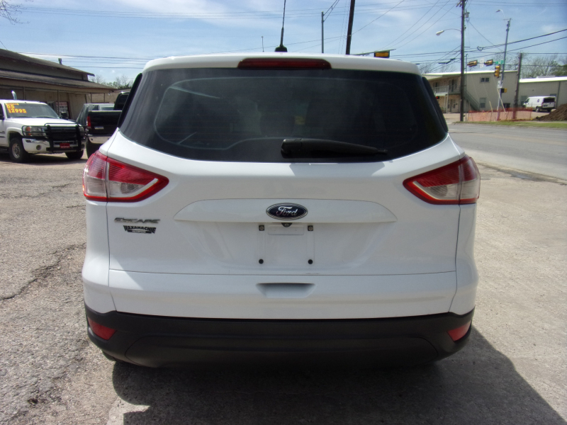 Ford Escape 2015 price $5,995