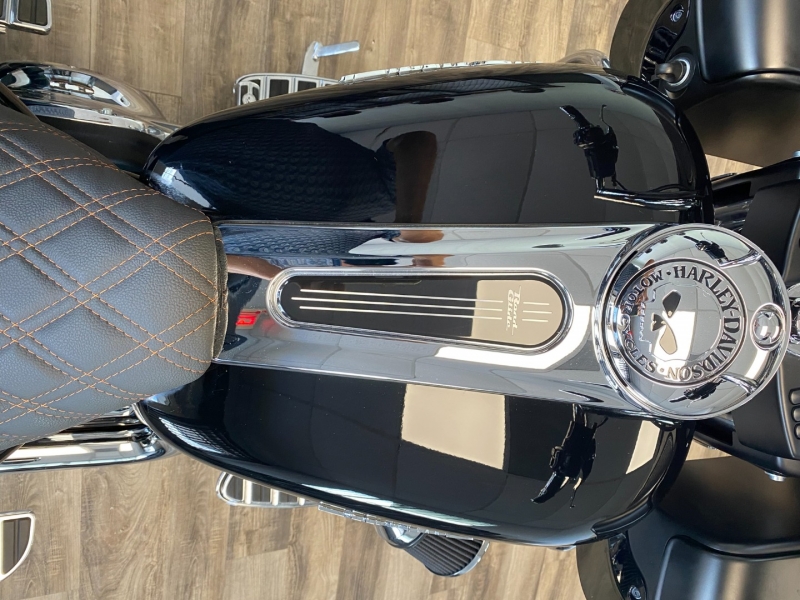 Harley-Davidson Road Glide 2019 price $19,995