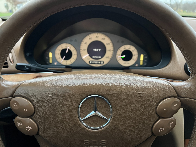 Mercedes-Benz E350 4Matic Luxury Sedan Low Miles 2008 price $7,995
