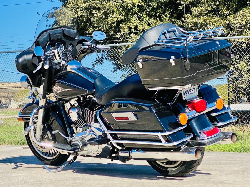 Harley-Davidson Electra Glide Classic Low Miles 2012 price $10,995