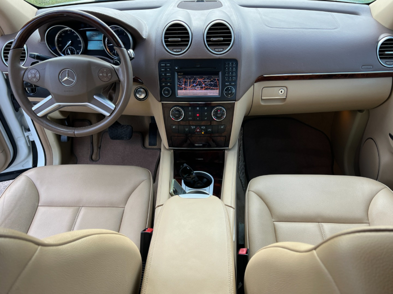 Mercedes-Benz GL-Class 2010 price $8,995