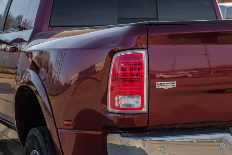 Dodge Ram 3500 2018 price $48,995