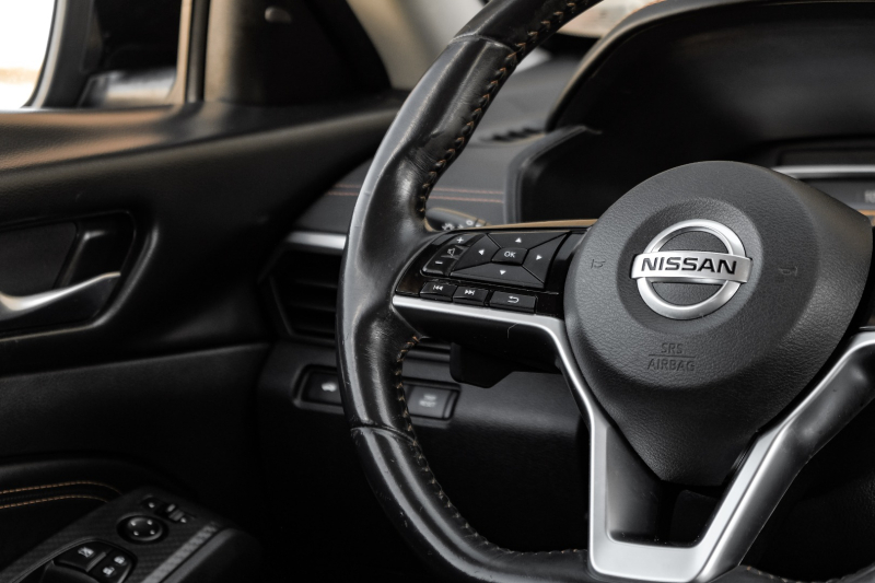 Nissan Altima 2019 price $15,995