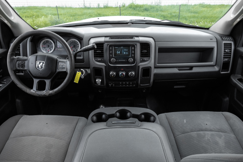 Dodge Ram 2500 2018 price $29,995