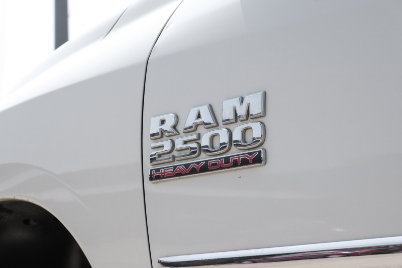 Dodge Ram 2500 2017 price $41,995