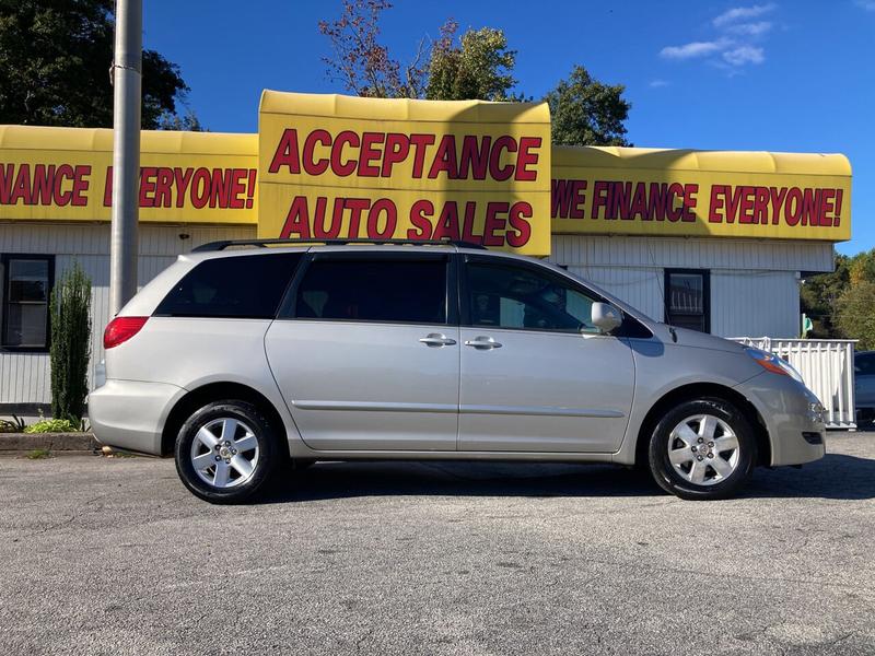 Toyota Sienna 2008 price Call for Pricing.