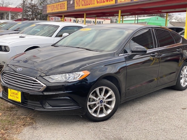 Ford Fusion 2017 price $3,400 Down