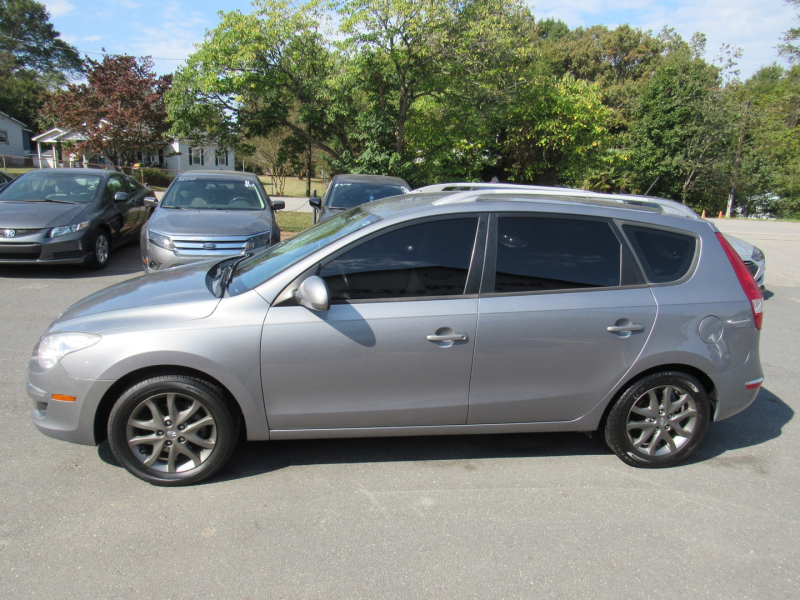 Hyundai Elantra Touring 2012 price $6,495