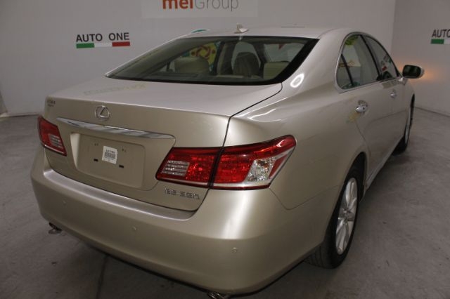 Lexus ES 350 2011 price Call for Pricing.