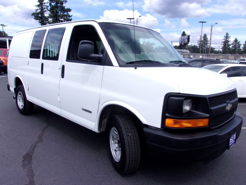Chevrolet Express Cargo Van 2005 price $14,995