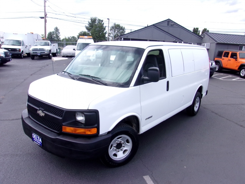Chevrolet Express Cargo Van 2005 price $14,995