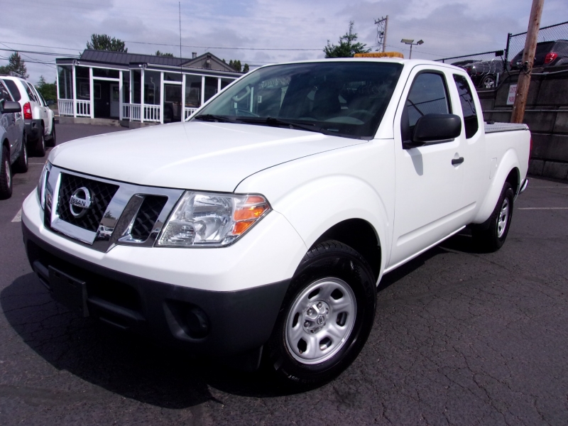 Nissan Frontier 2014 price $11,495